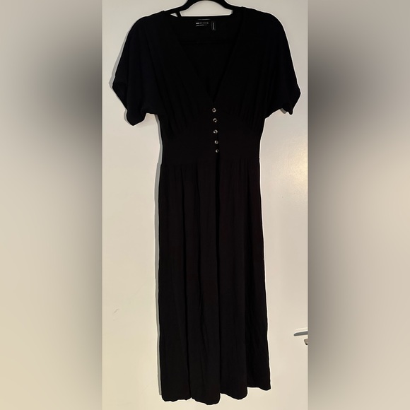 ASOS DESIGN waisted midi tea dress with buttons - Picture 5 of 10